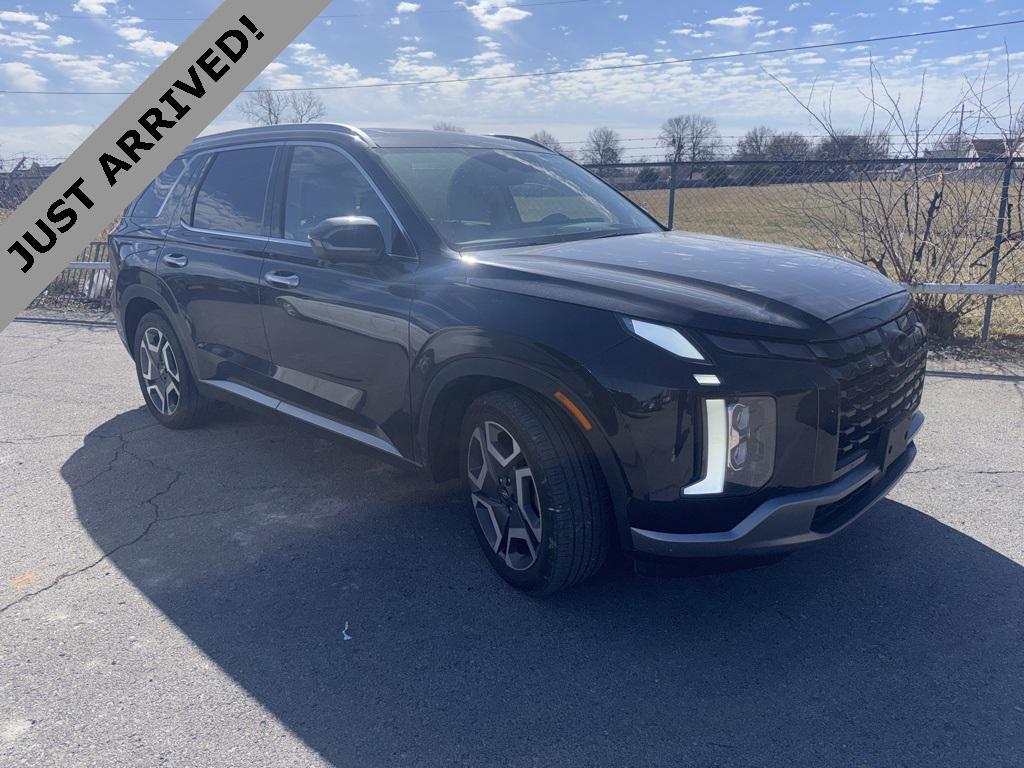 used 2024 Hyundai Palisade car, priced at $35,991