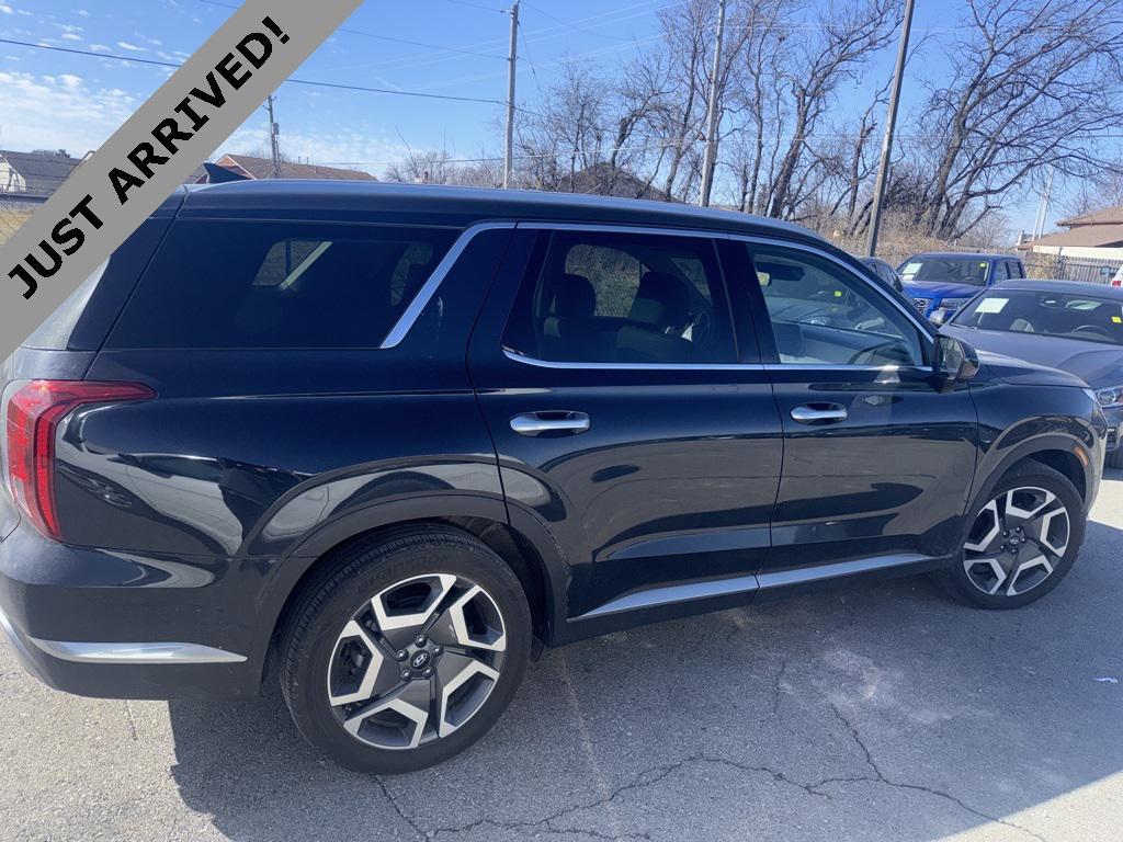 used 2024 Hyundai Palisade car, priced at $35,991