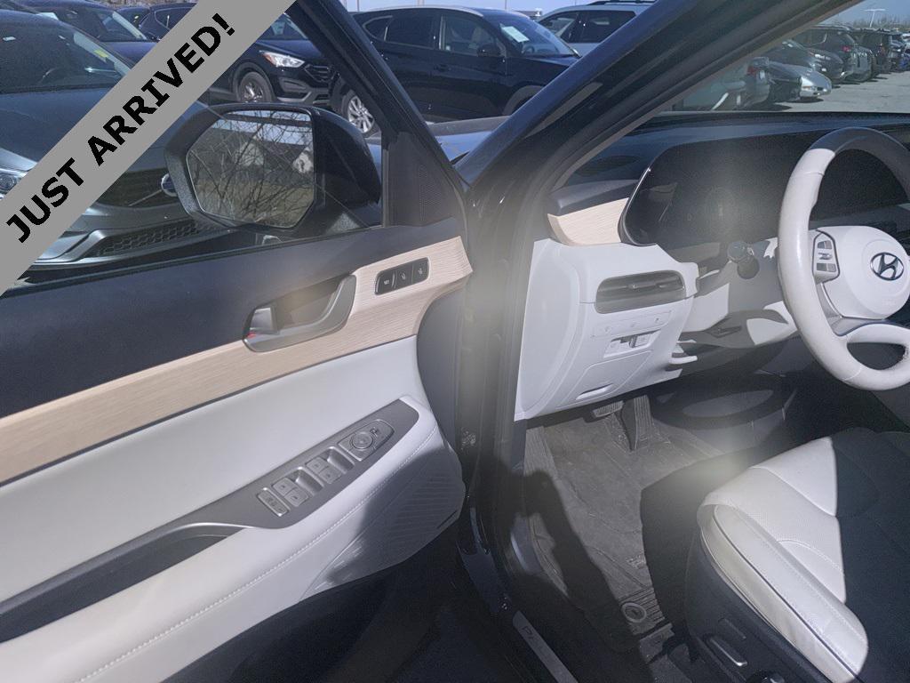 used 2024 Hyundai Palisade car, priced at $35,991