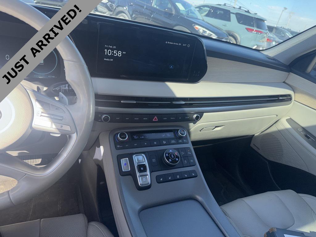 used 2024 Hyundai Palisade car, priced at $35,991