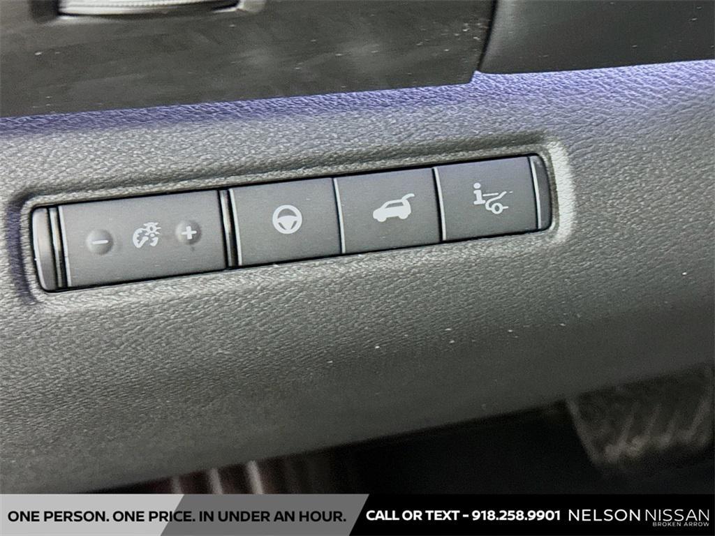 new 2026 Nissan Pathfinder car, priced at $49,644