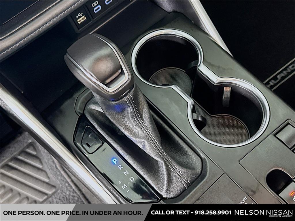 used 2024 Toyota Highlander car, priced at $38,968