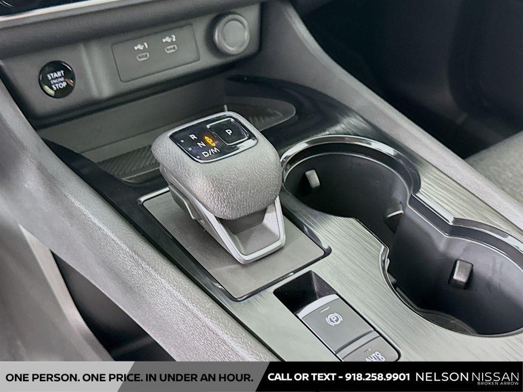 used 2025 Nissan Rogue car, priced at $25,994