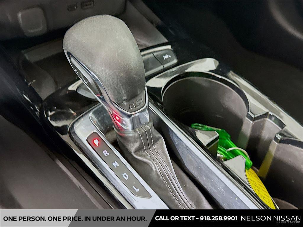 used 2024 Chevrolet Trax car, priced at $20,991
