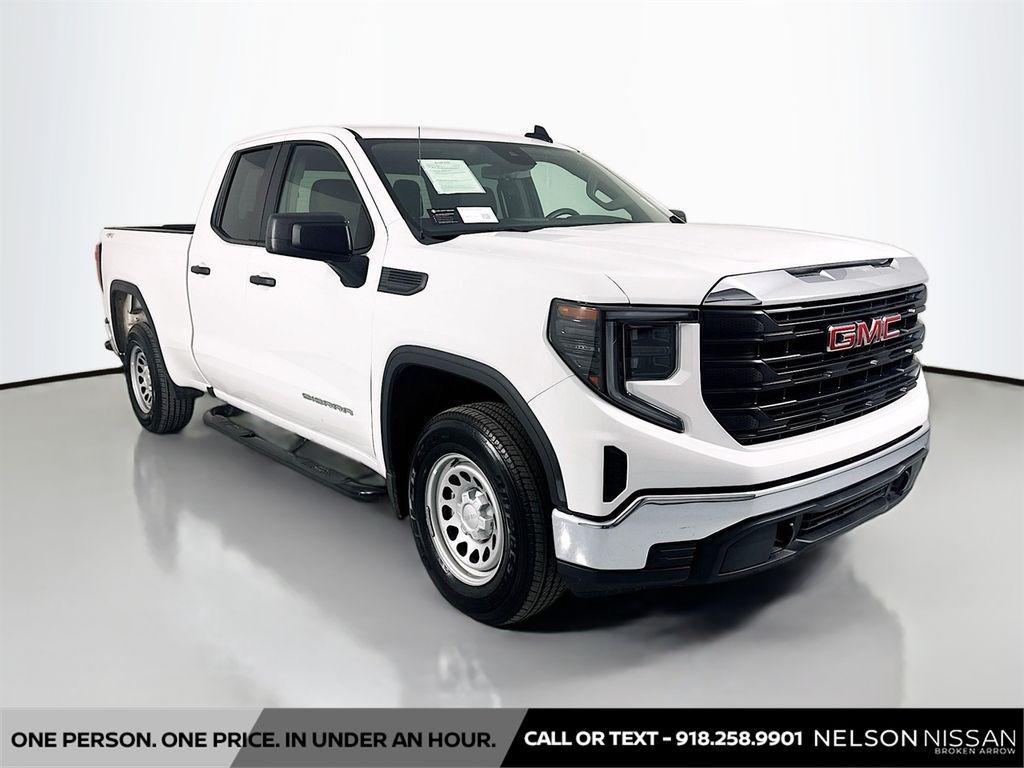 used 2024 GMC Sierra 1500 car, priced at $32,994