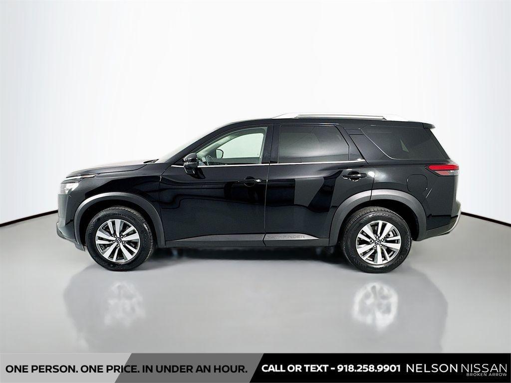 used 2025 Nissan Pathfinder car, priced at $32,991