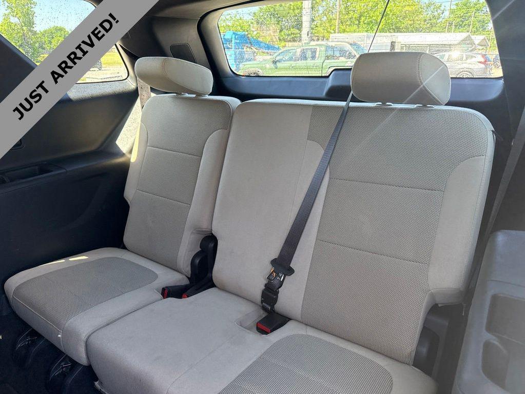 used 2023 Chevrolet Traverse car, priced at $27,694