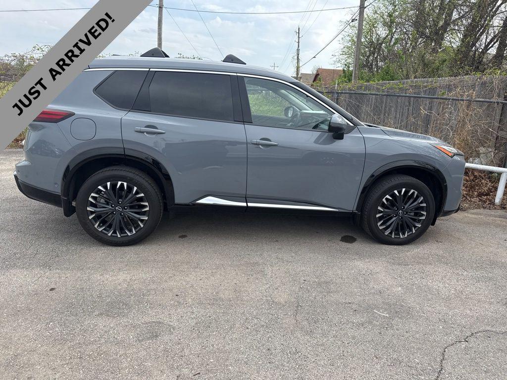 used 2025 Nissan Rogue car, priced at $31,994
