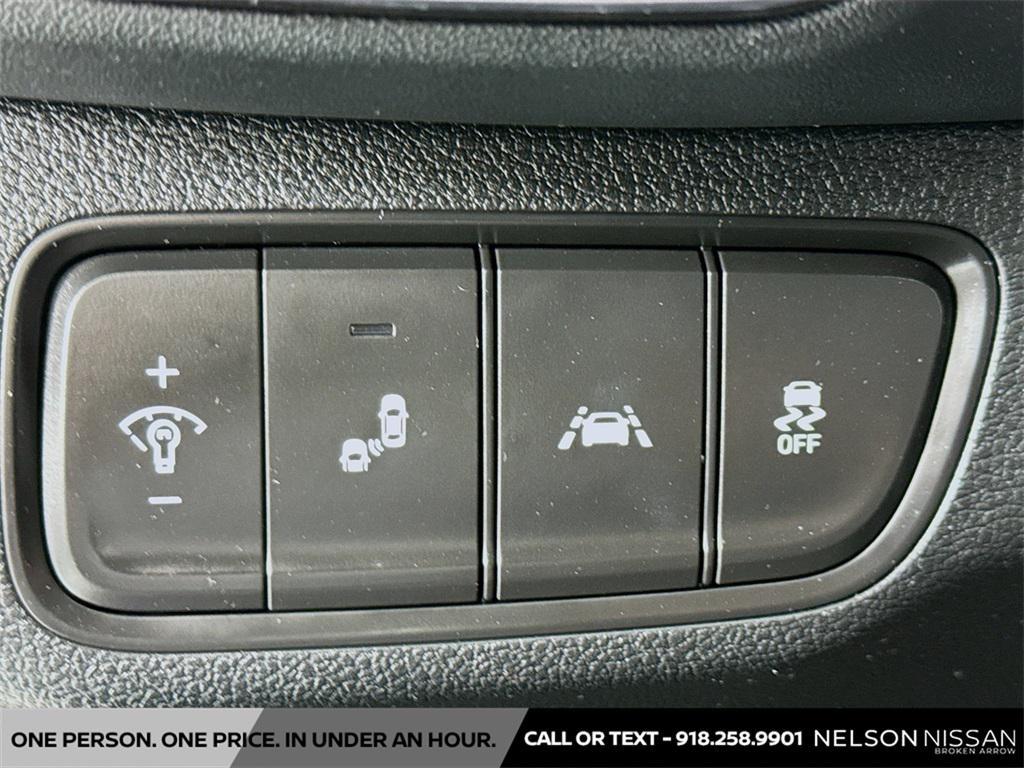 used 2019 Hyundai Santa Fe car, priced at $13,930