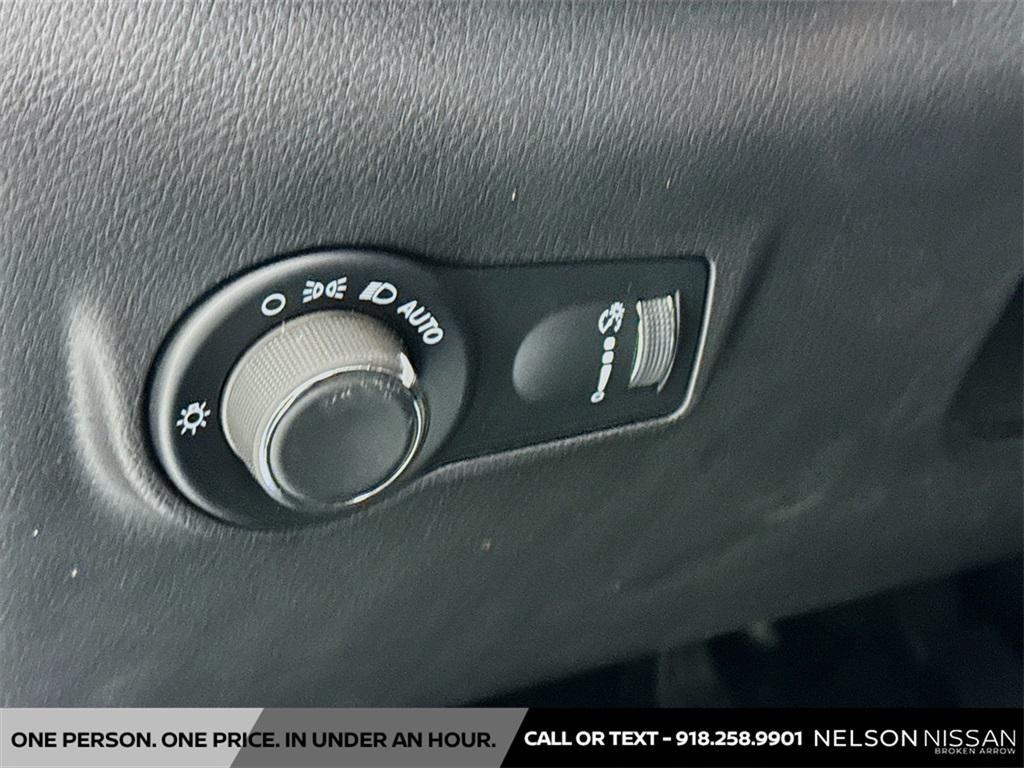 used 2025 Jeep Compass car, priced at $22,994