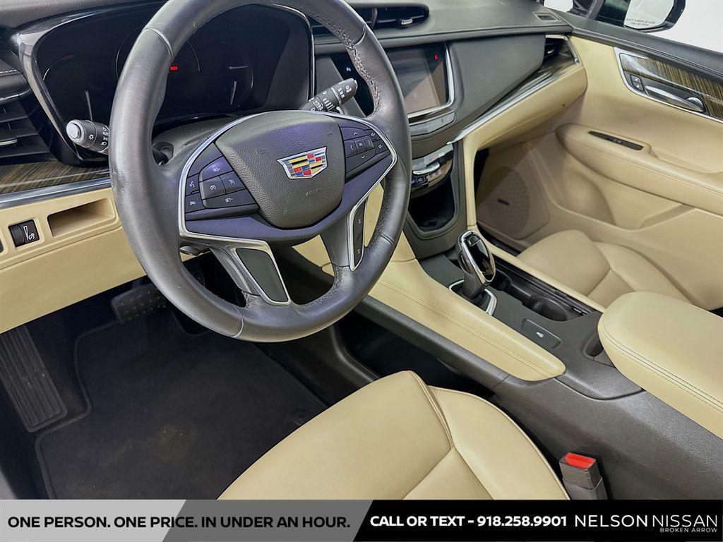 used 2017 Cadillac XT5 car, priced at $15,493