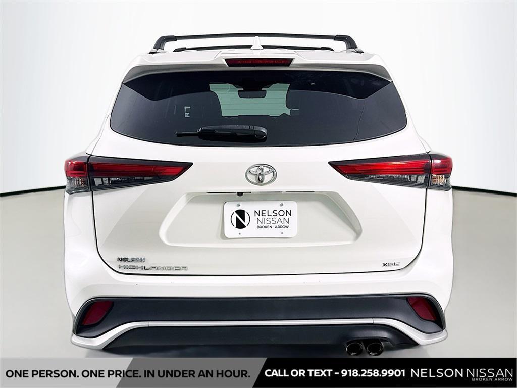 used 2021 Toyota Highlander car, priced at $26,978