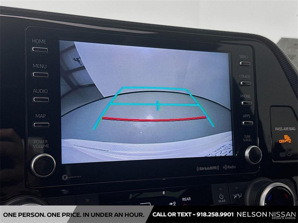 used 2021 Toyota Highlander car, priced at $26,978