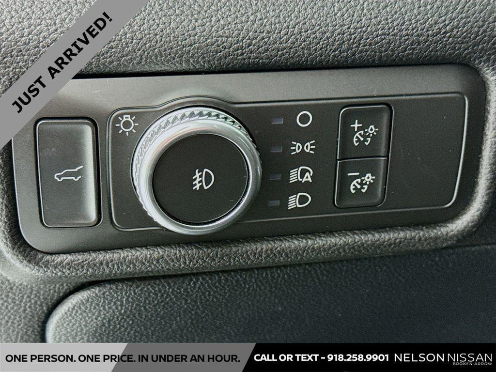 used 2021 Ford Explorer car, priced at $21,994