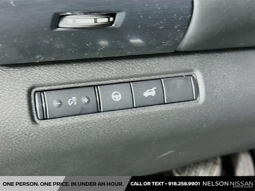 new 2026 Nissan Pathfinder car, priced at $43,013