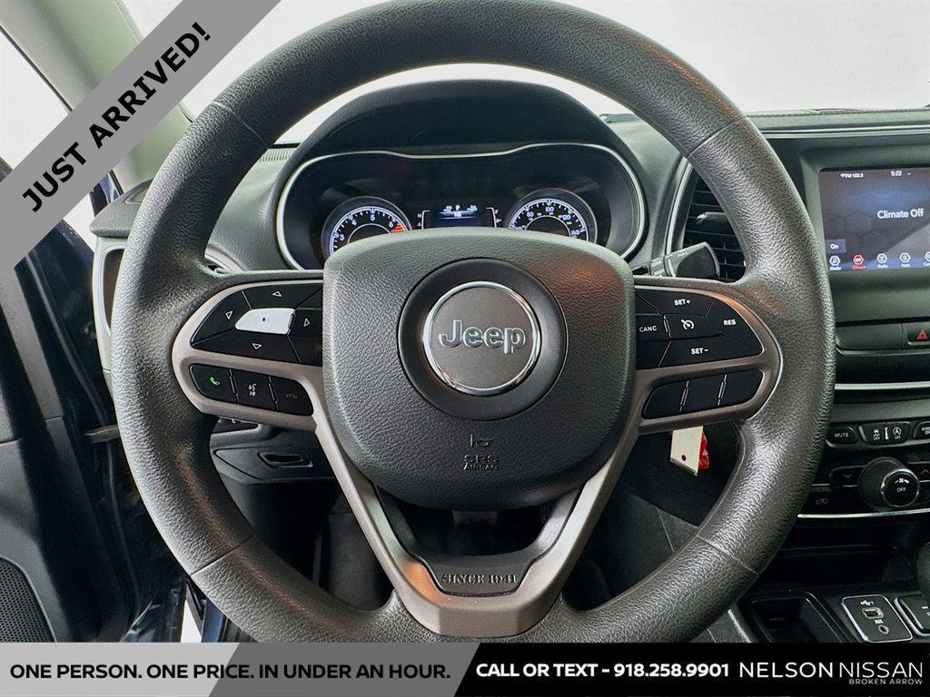 used 2021 Jeep Cherokee car, priced at $13,950