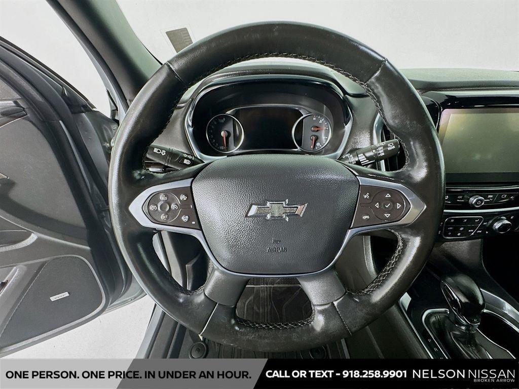 used 2024 Chevrolet Traverse car, priced at $40,437
