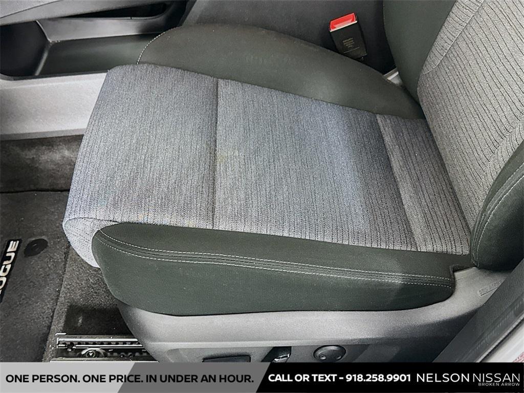 used 2023 Nissan Rogue car, priced at $19,994