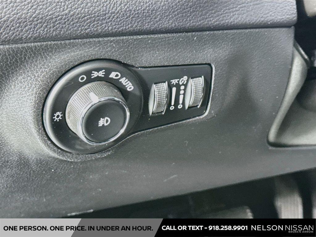 used 2018 Jeep Compass car, priced at $11,693