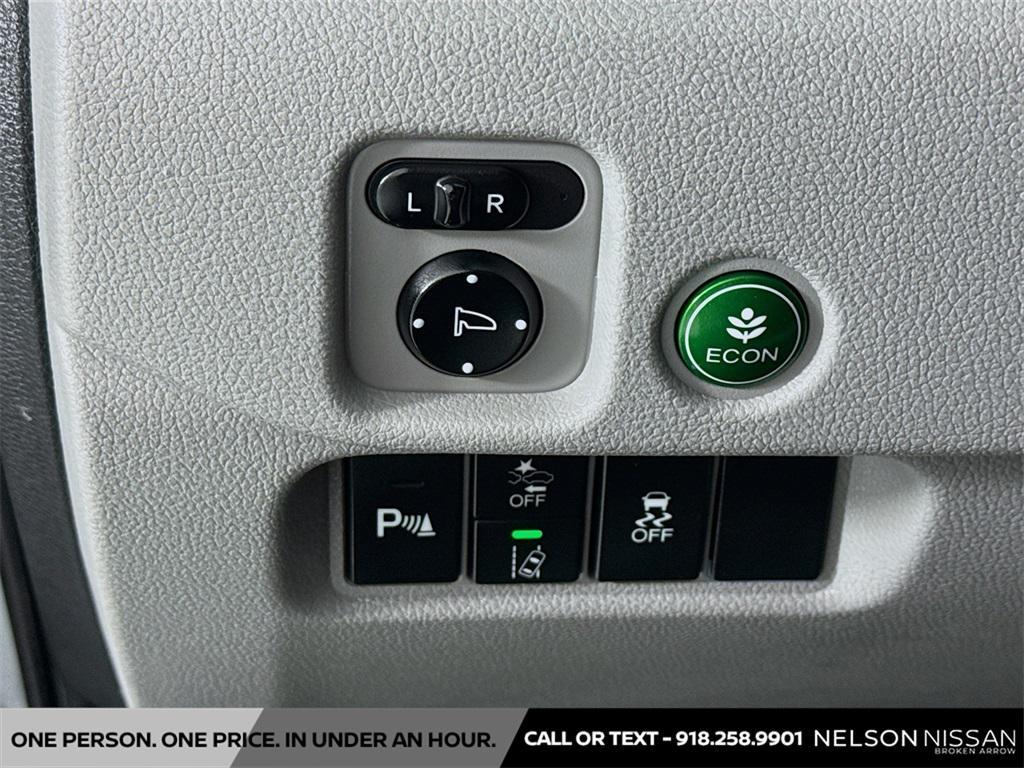 used 2021 Honda Pilot car, priced at $24,991