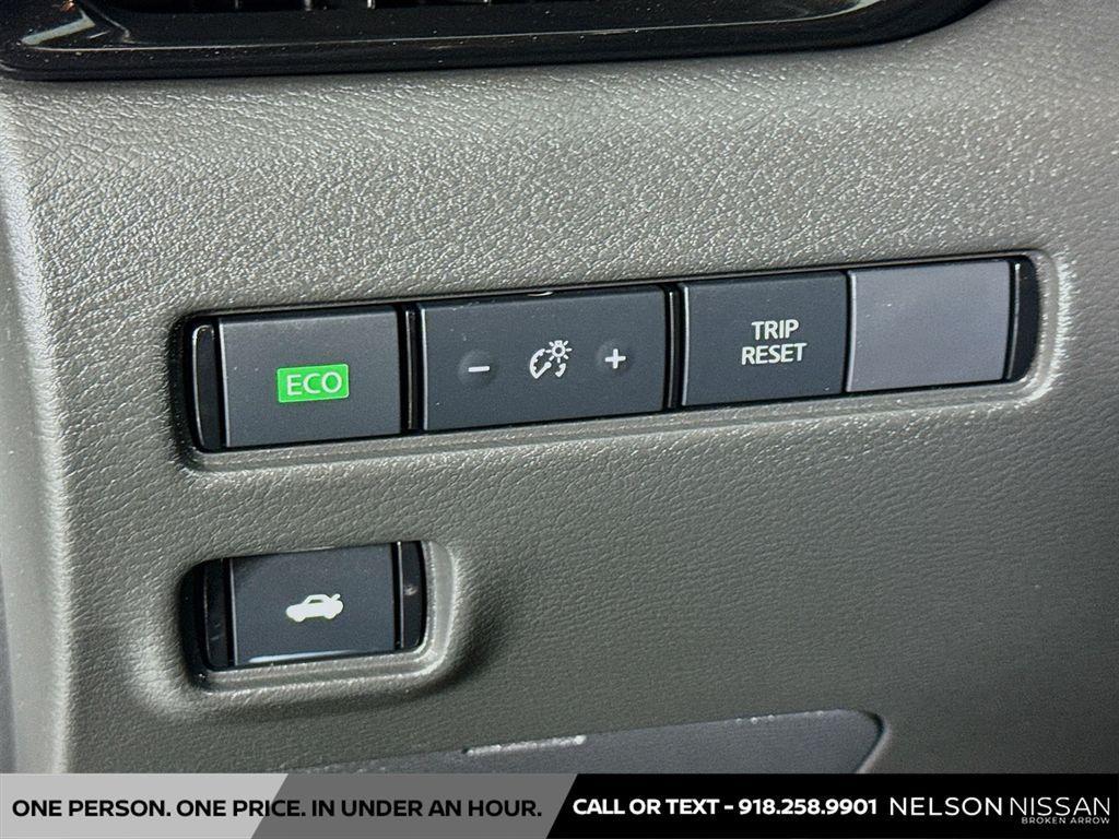 used 2025 Nissan Sentra car, priced at $21,994