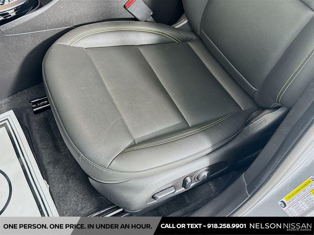 used 2025 Chevrolet Trax car, priced at $25,694