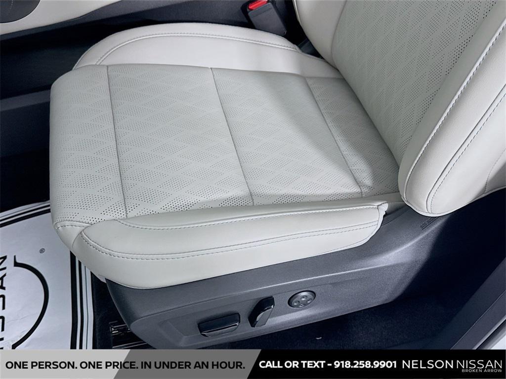 new 2026 Nissan Murano car, priced at $45,185