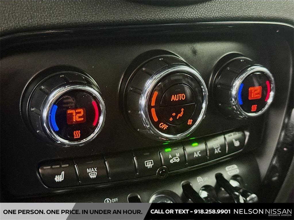 used 2024 MINI Clubman car, priced at $25,994