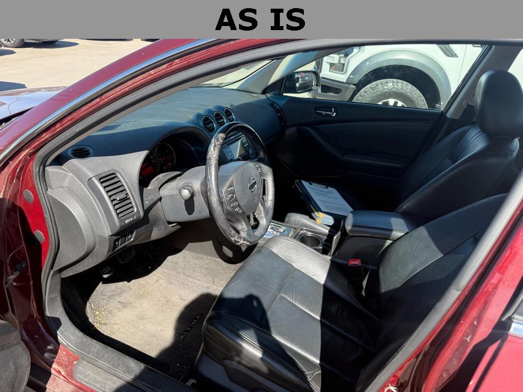 used 2012 Nissan Altima car, priced at $6,000