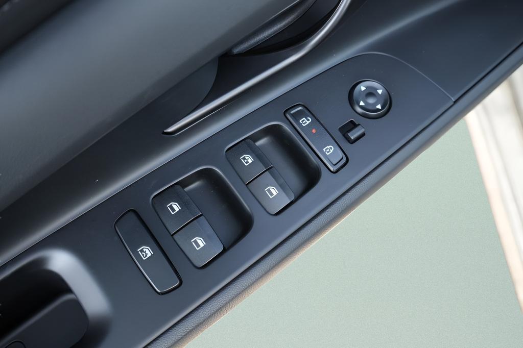 new 2026 Hyundai Elantra car, priced at $21,607