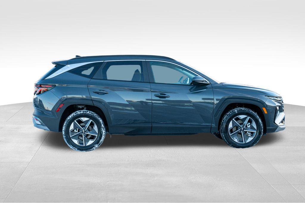 new 2026 Hyundai Tucson car, priced at $28,939
