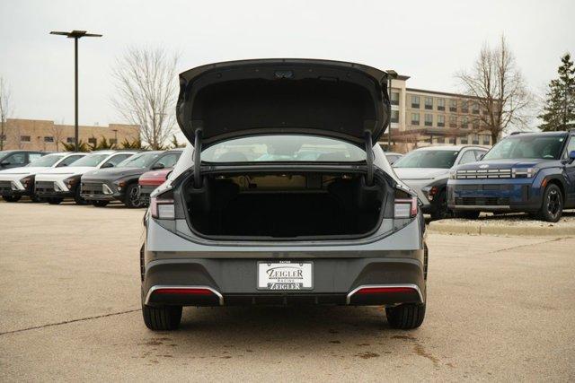 new 2026 Hyundai Sonata Hybrid car, priced at $27,727