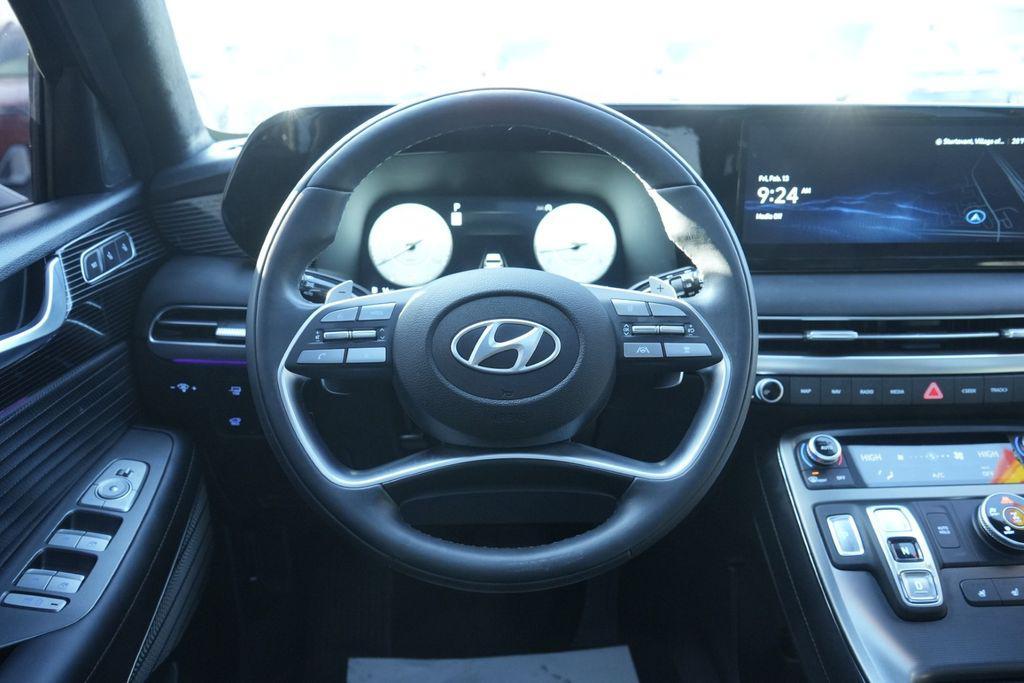 used 2025 Hyundai Palisade car, priced at $45,591
