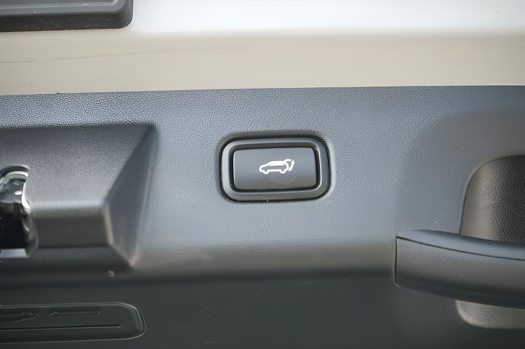 used 2024 Hyundai Tucson car, priced at $25,586