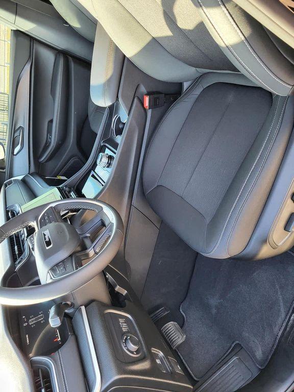 new 2025 Jeep Grand Cherokee car, priced at $39,625