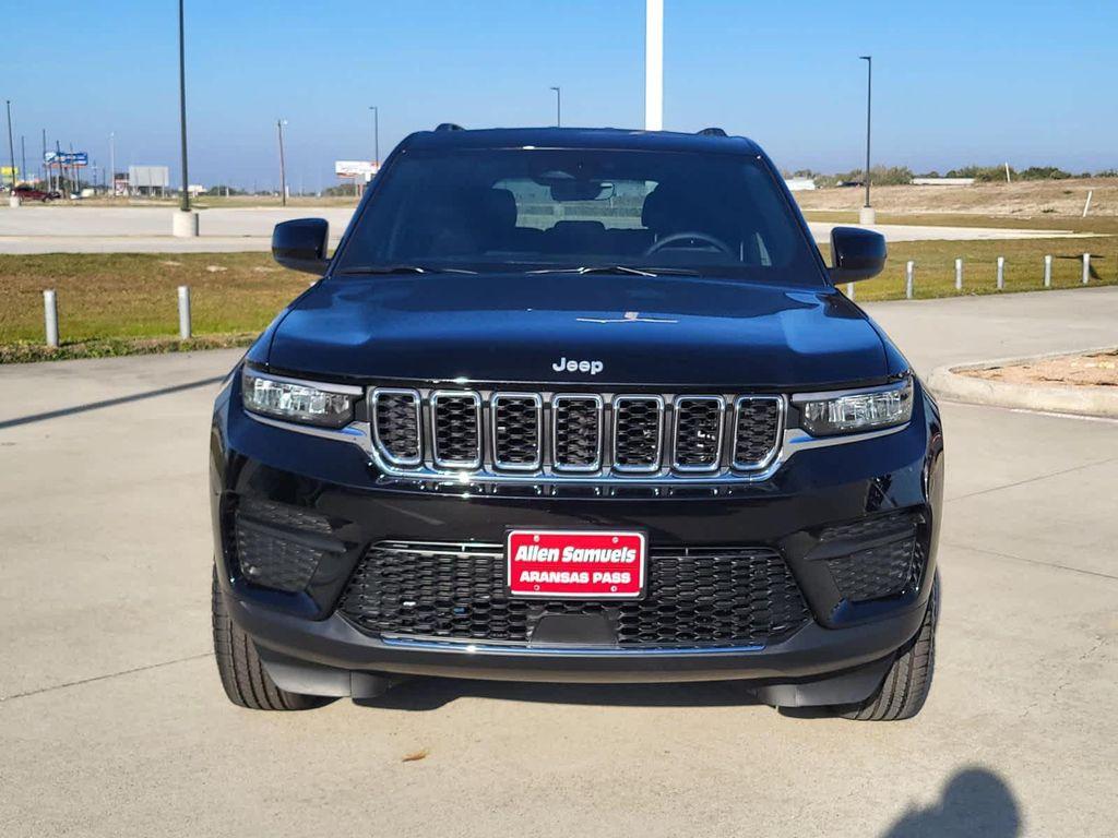 new 2025 Jeep Grand Cherokee car, priced at $39,625