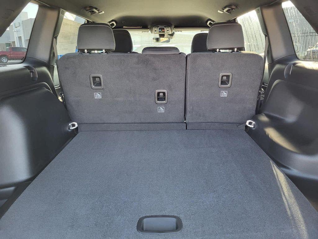 new 2025 Jeep Grand Cherokee car, priced at $39,625