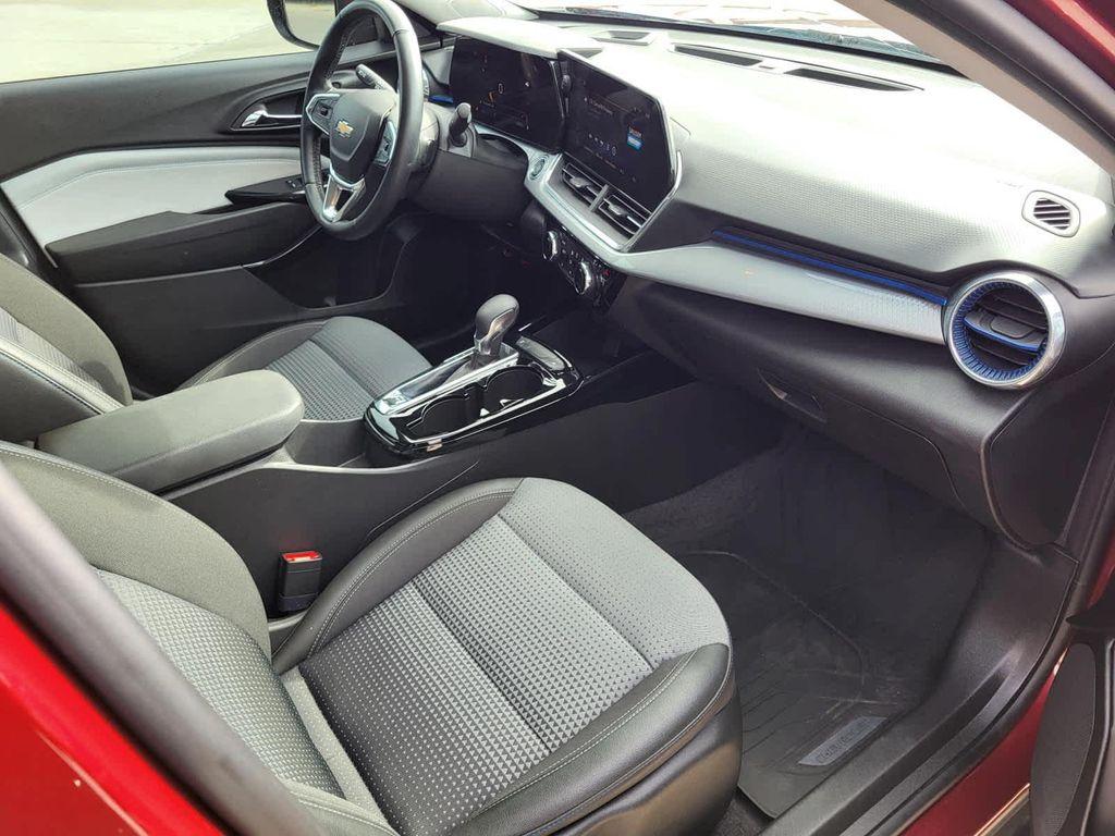 used 2024 Chevrolet Trax car, priced at $23,995