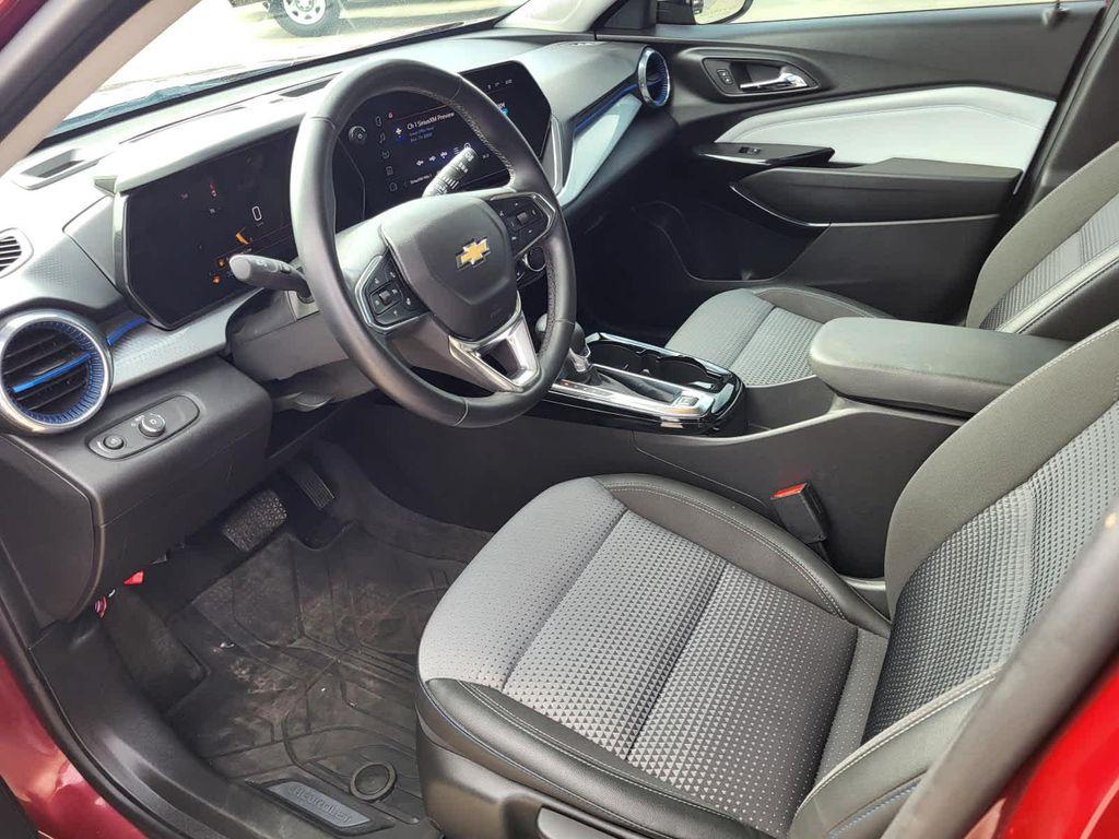 used 2024 Chevrolet Trax car, priced at $23,995