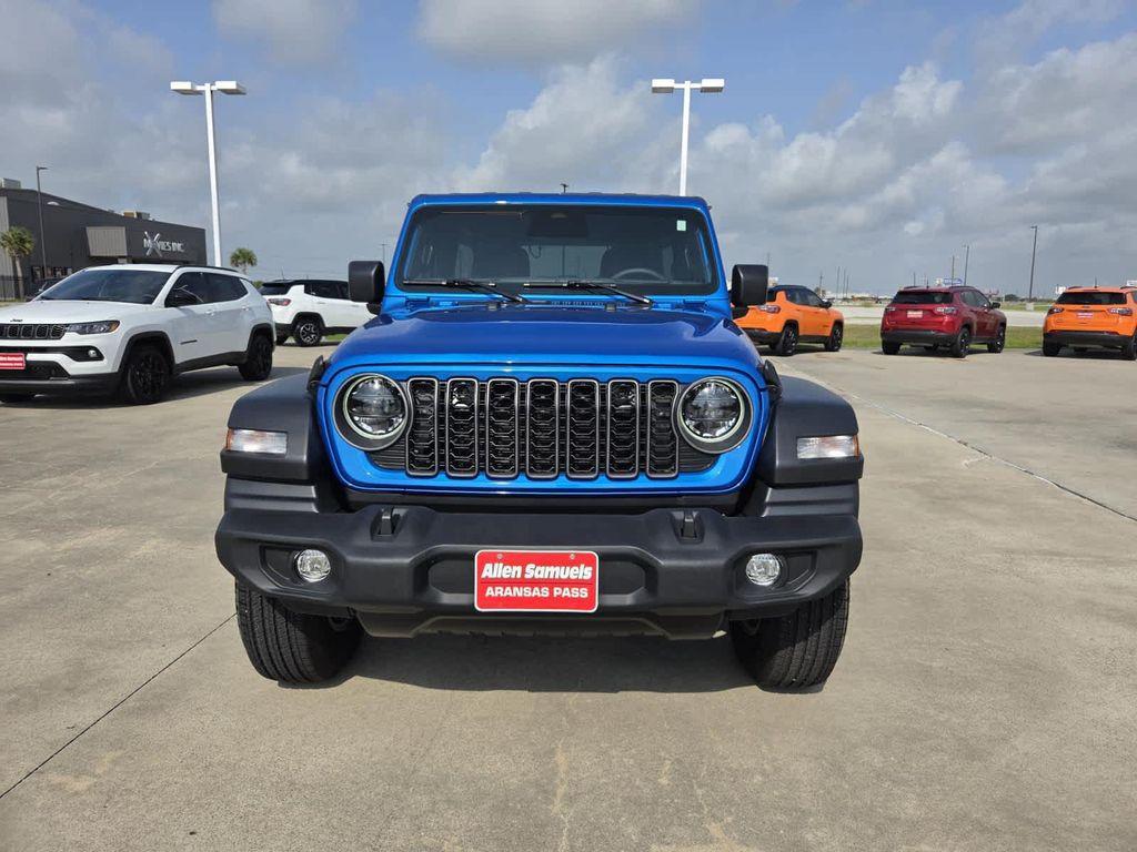 new 2026 Jeep Wrangler car, priced at $46,685