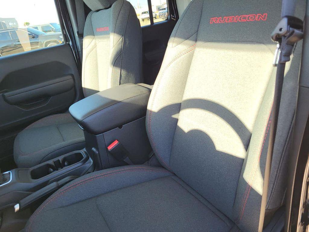 new 2026 Jeep Wrangler car, priced at $58,870