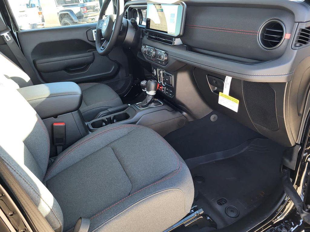 new 2026 Jeep Wrangler car, priced at $58,870