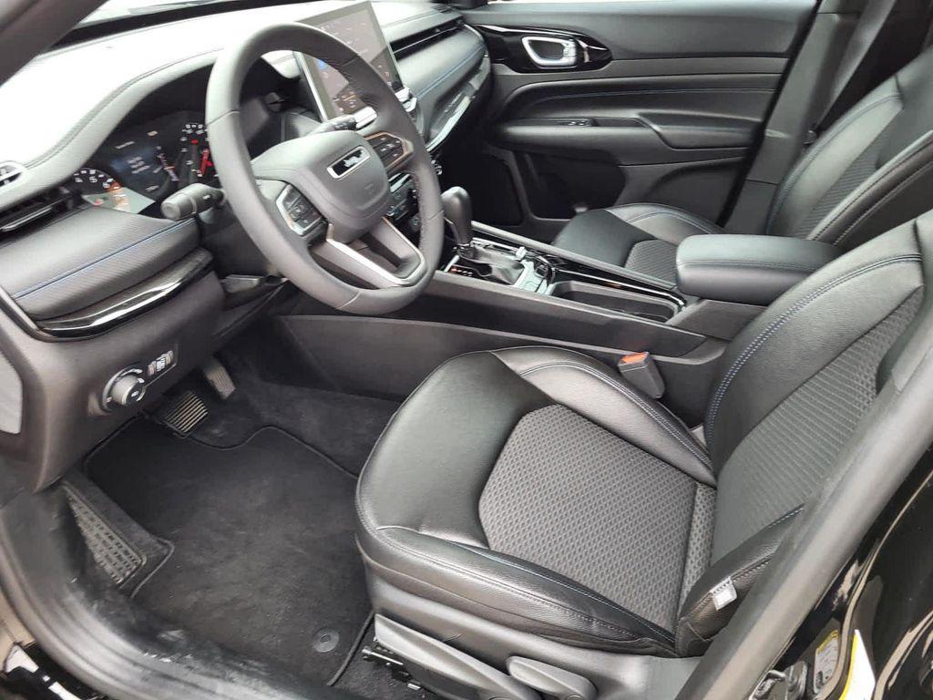 used 2025 Jeep Compass car, priced at $26,995