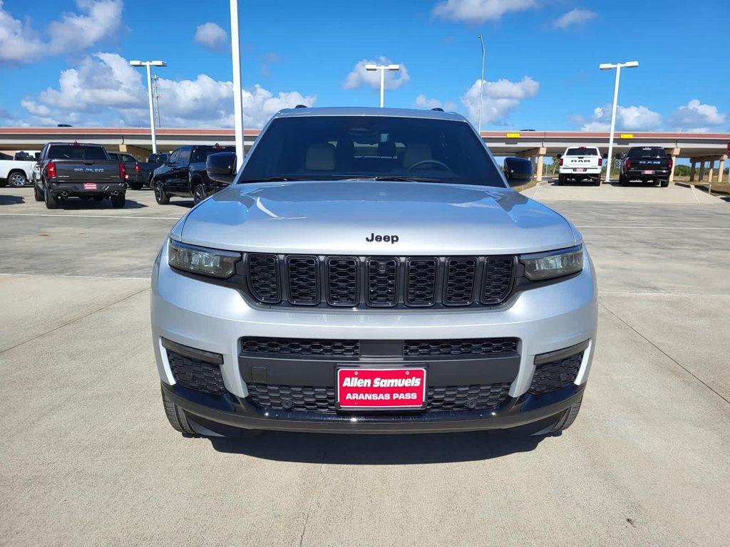 new 2025 Jeep Grand Cherokee L car, priced at $58,530