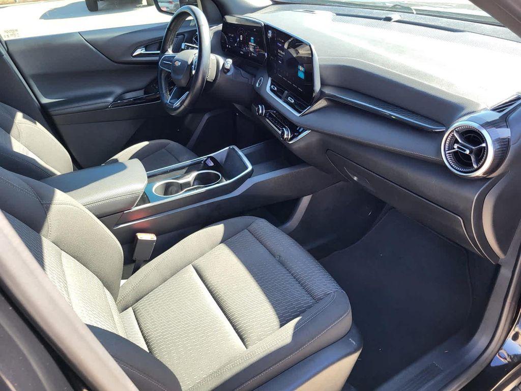 used 2025 Chevrolet Equinox car, priced at $27,995