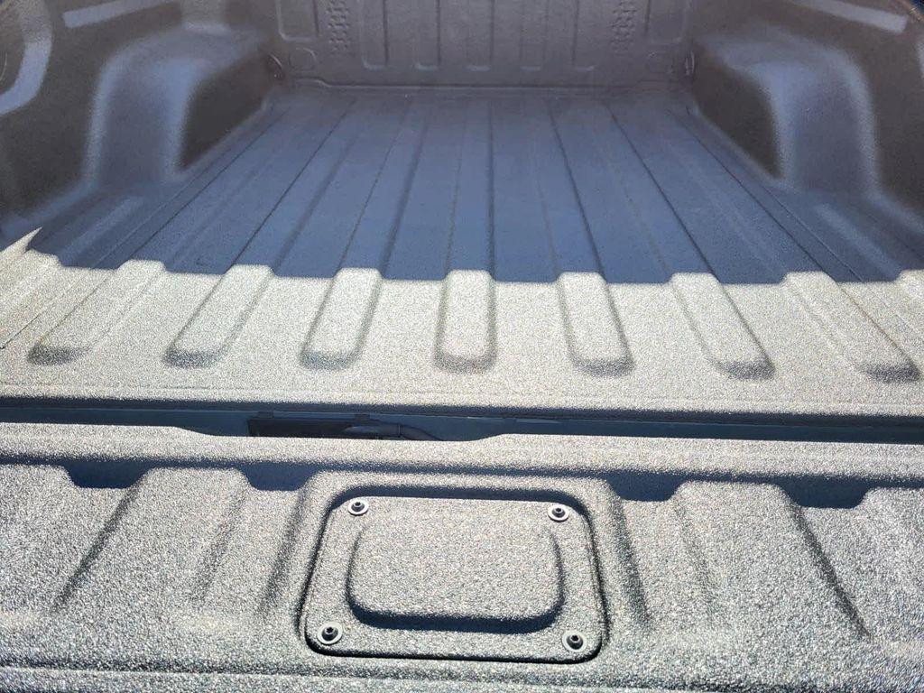 new 2025 Jeep Gladiator car, priced at $52,960