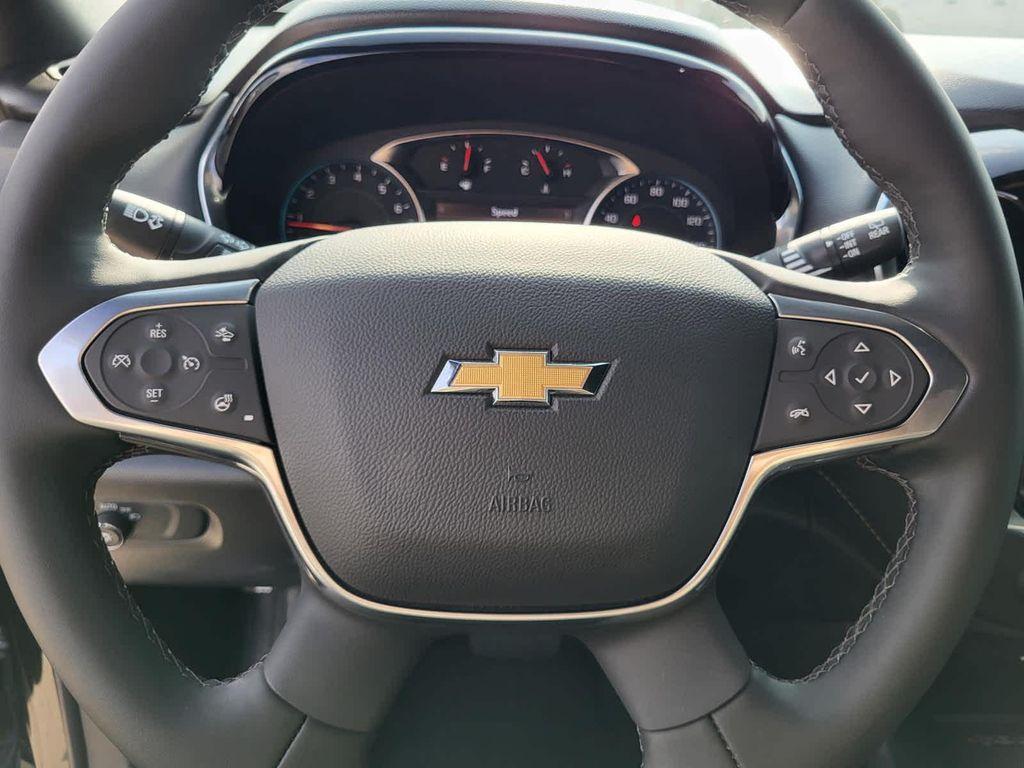 used 2023 Chevrolet Traverse car, priced at $35,895