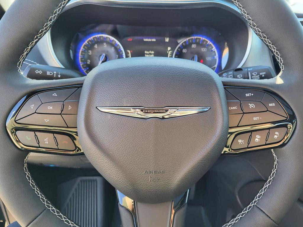 new 2026 Chrysler Pacifica car, priced at $57,460