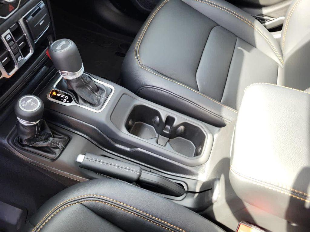 new 2025 Jeep Wrangler car, priced at $58,481