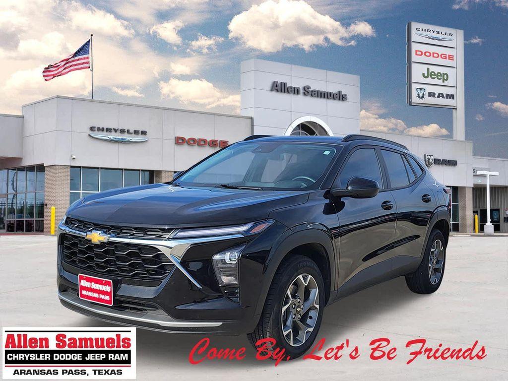 used 2025 Chevrolet Trax car, priced at $25,995